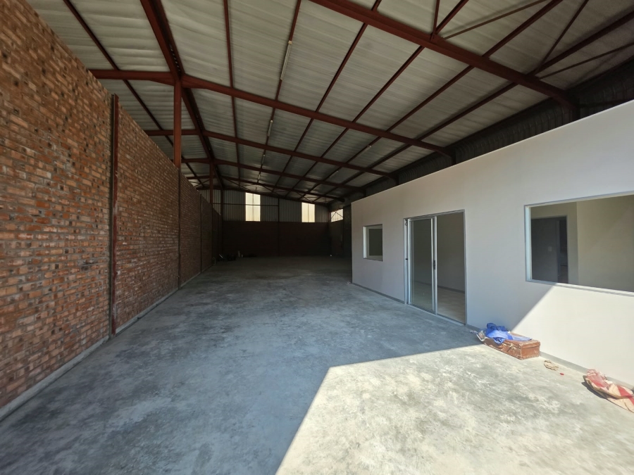 To Let Commercial Property for Rent in Oos Einde Free State